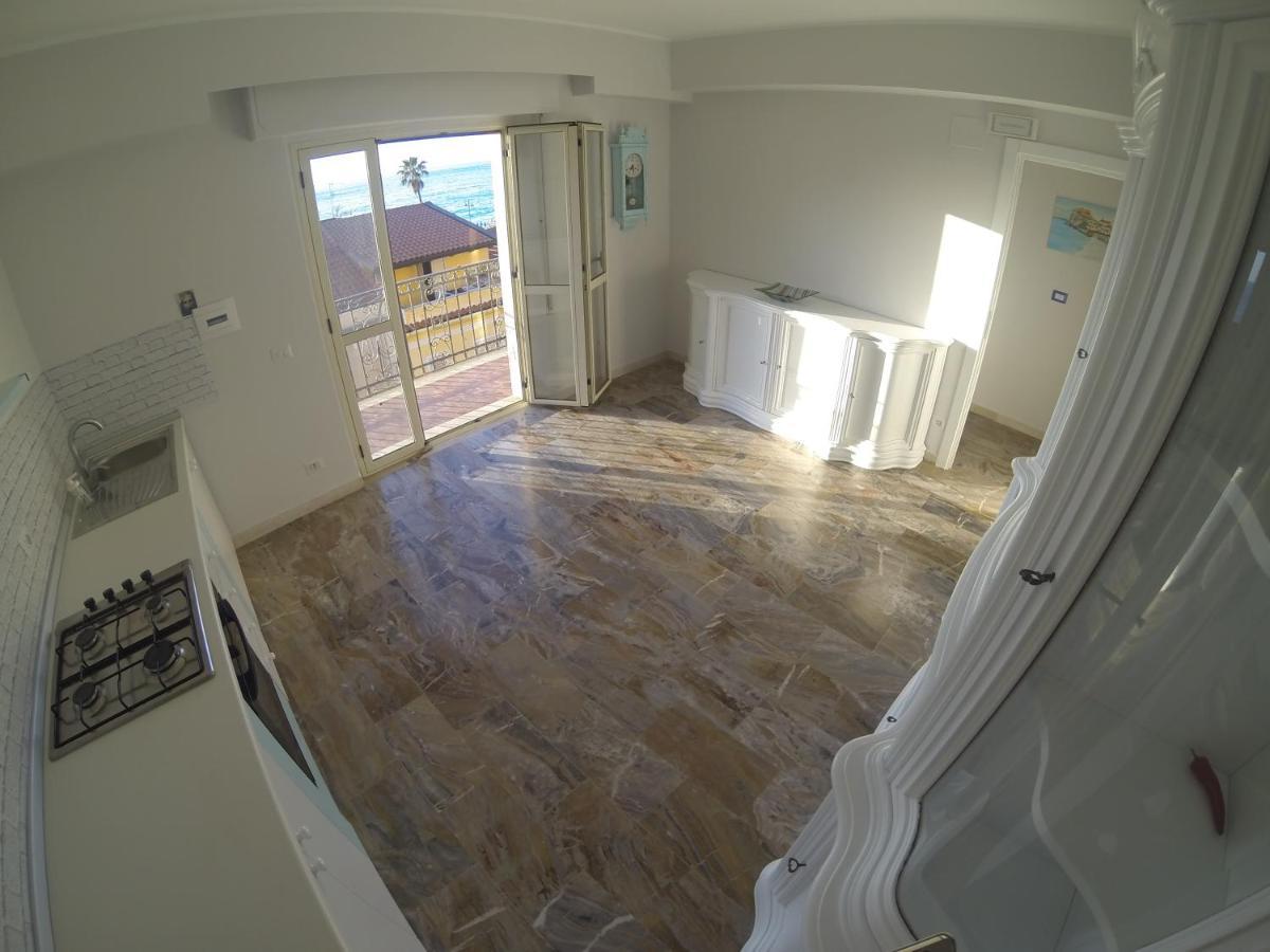 Appartamento A Marina Scilla Esterno foto